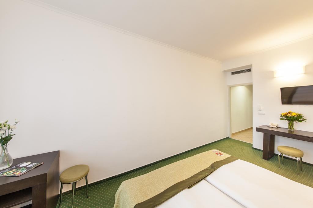 Hotel Vitkov Prague Ngoại thất bức ảnh