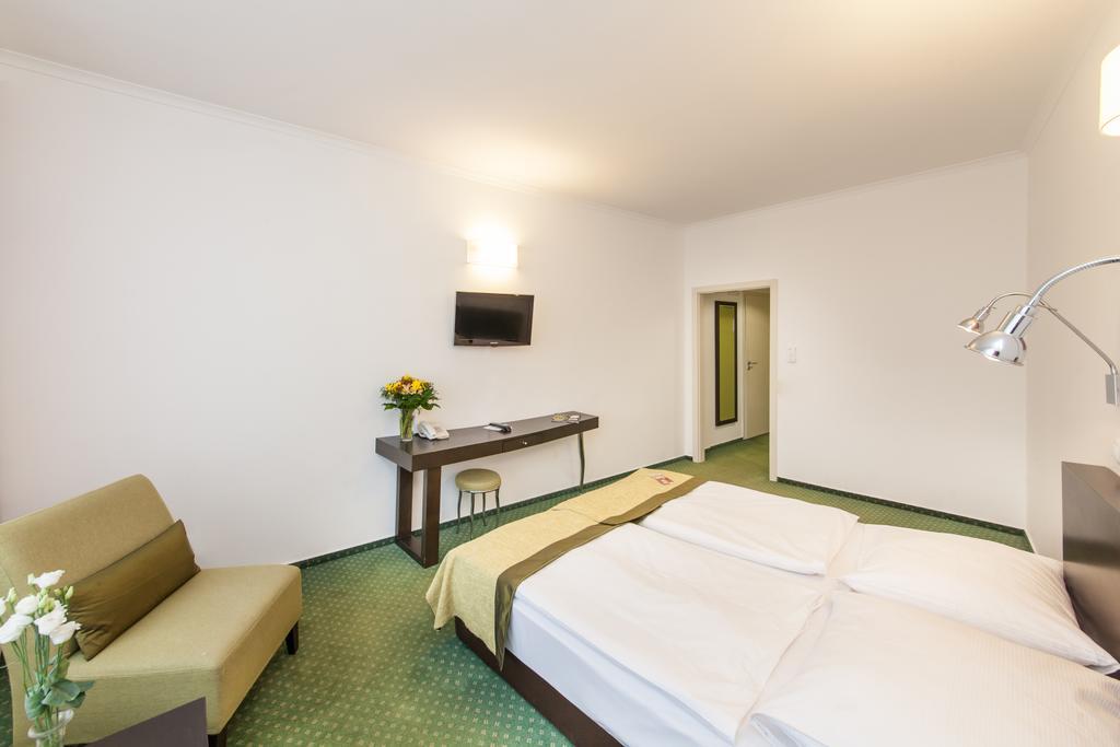 Hotel Vitkov Prague Ngoại thất bức ảnh