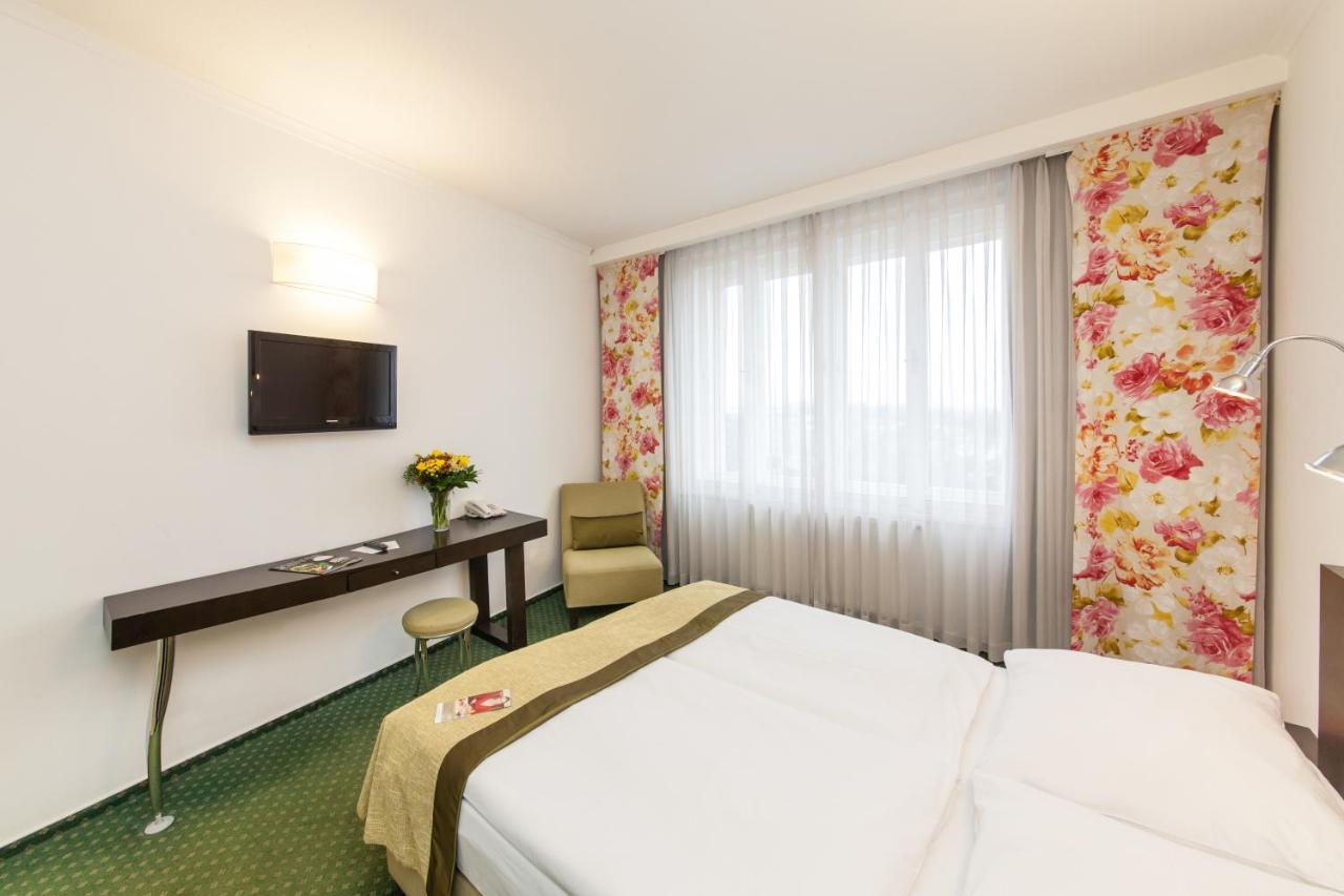 Hotel Vitkov Prague Ngoại thất bức ảnh