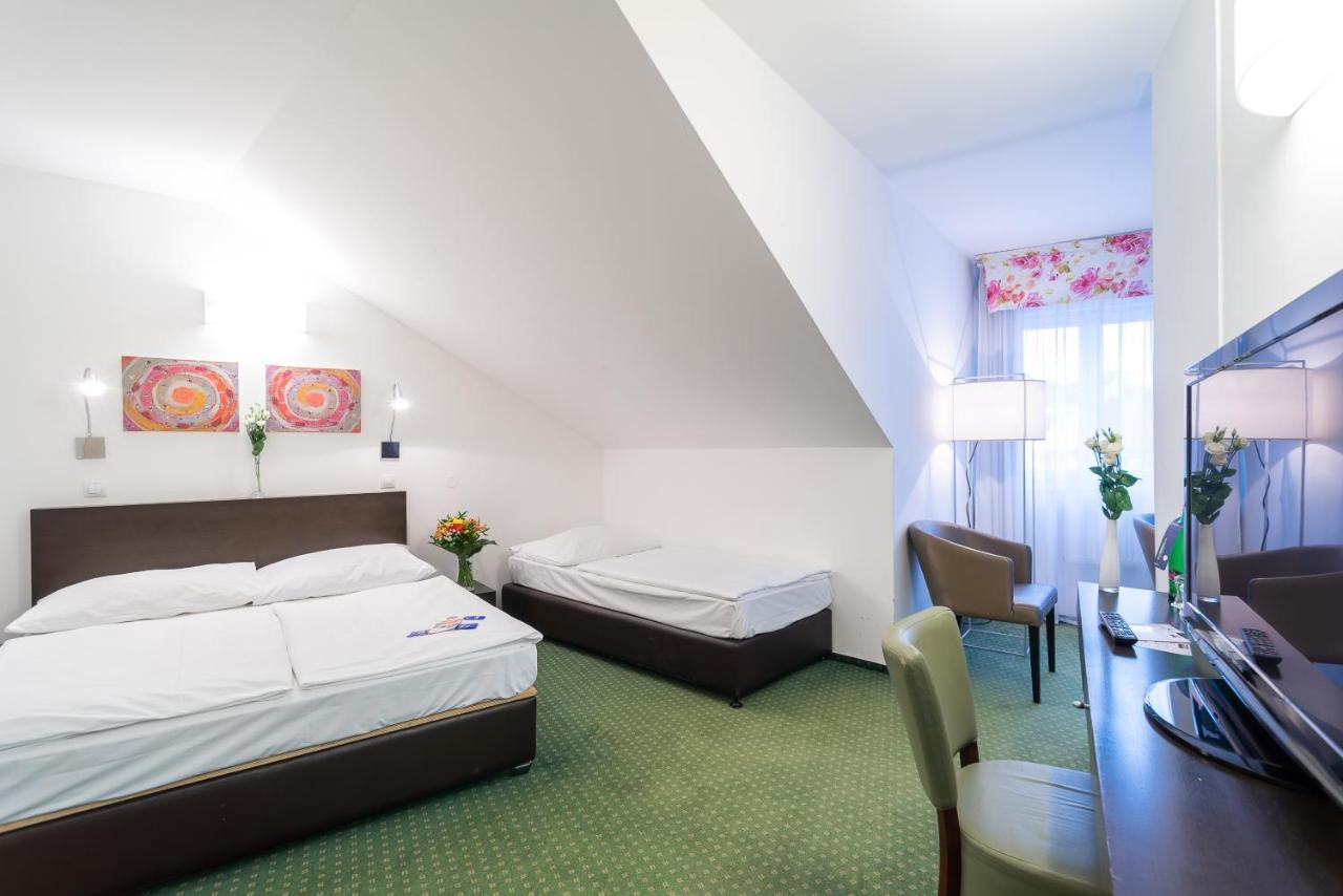 Hotel Vitkov Prague Ngoại thất bức ảnh